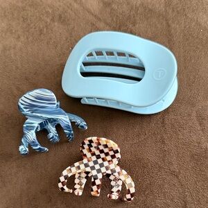 Large Teleties Flat Hair Clip and 2 Free People Clips